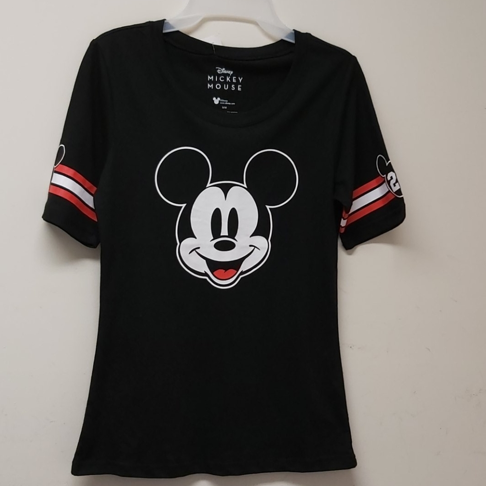 Disney Mickey Mouse 28 Junior Medium T-Shirt